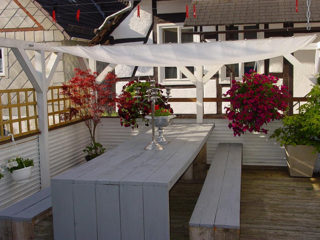 Robert'S Bed & Breakfast Helmarshausen 外观 照片