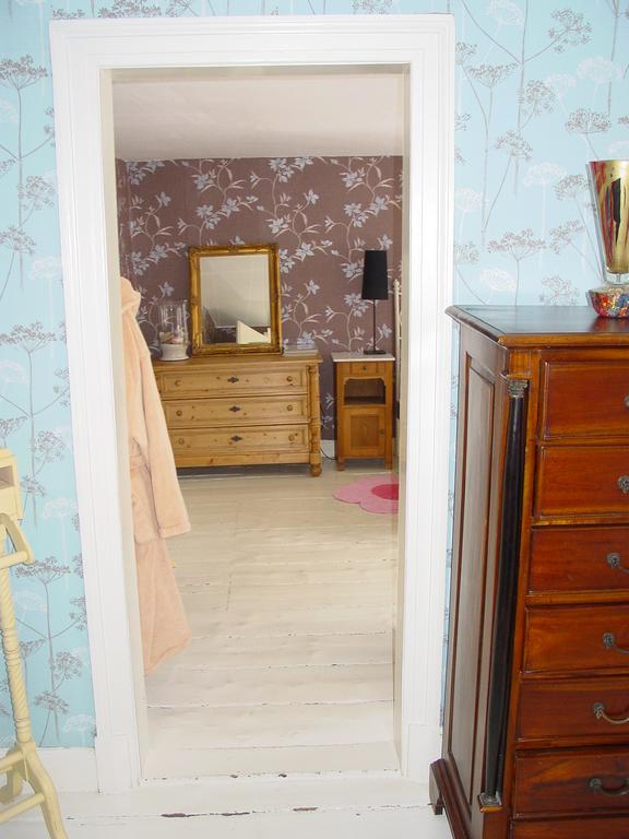 Robert'S Bed & Breakfast Helmarshausen 外观 照片