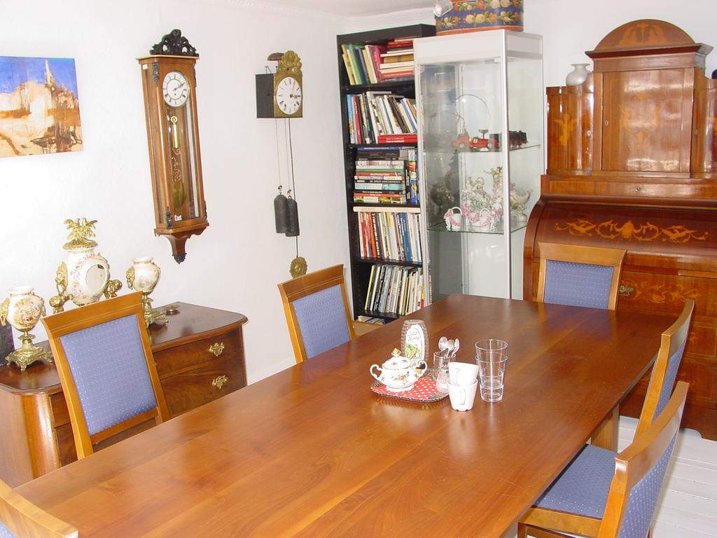 Robert'S Bed & Breakfast Helmarshausen 外观 照片