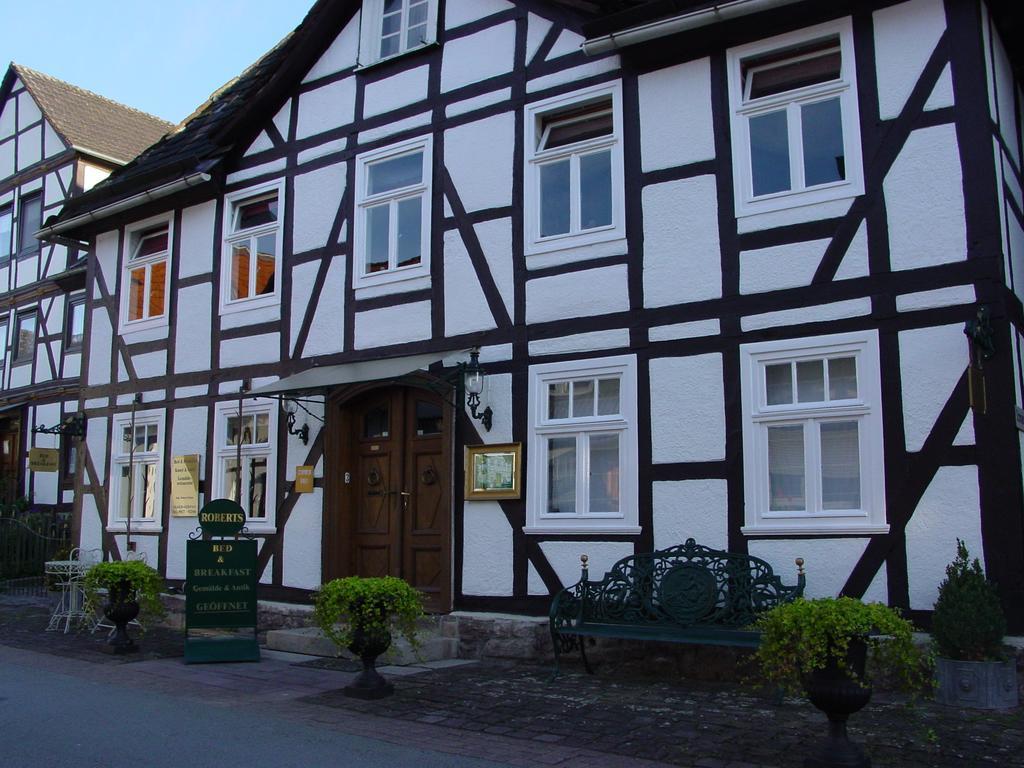 Robert'S Bed & Breakfast Helmarshausen 外观 照片